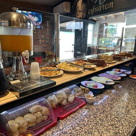 Bento Palace Hotel アシス エクステリア 写真